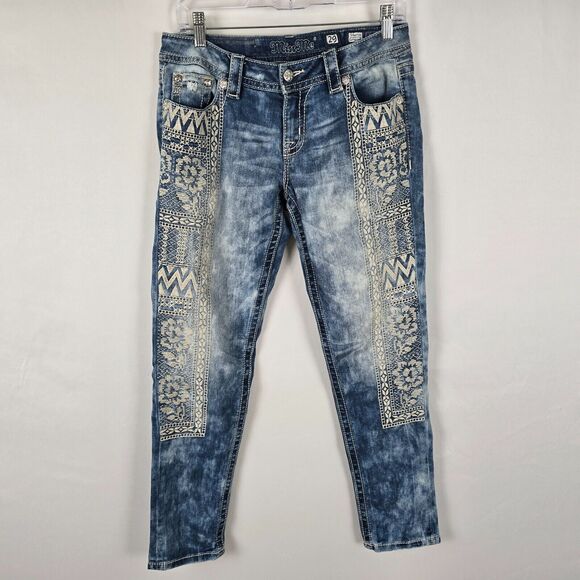 Miss Me Jeans Women's 29 Blue Signature Cuffed Skinny Boho Aztec Embordering - Picture 1 of 16
